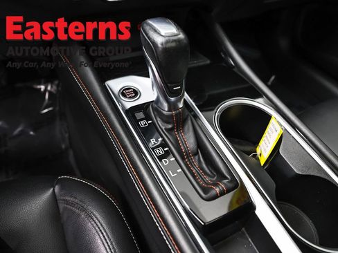 Used 2023 Nissan Altima 2.5 SR w/ SR Premium Package FWD image 13