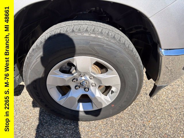 Used 2023 RAM 1500 Big Horn AWD/4WD image 8