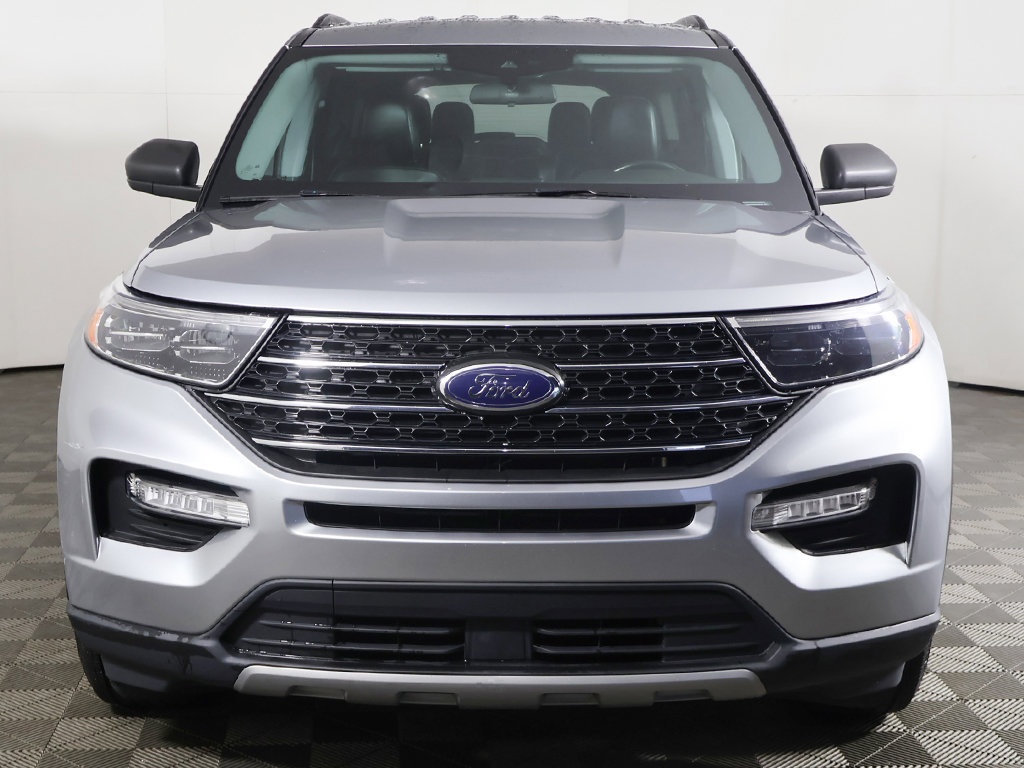 Used 2022 Ford Explorer XLT AWD/4WD image 11