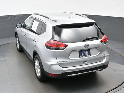 Used 2018 Nissan Rogue SV FWD image 36