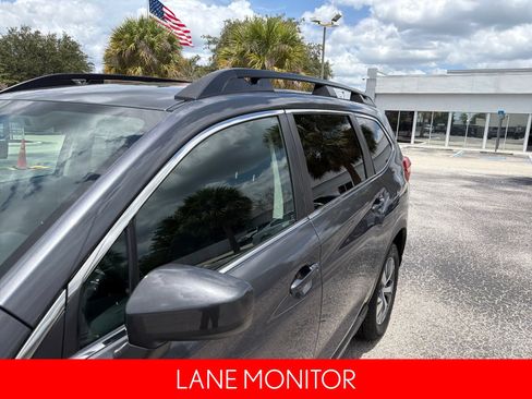 Used 2022 Subaru Ascent Premium w/ Convenience Package AWD/4WD image 13