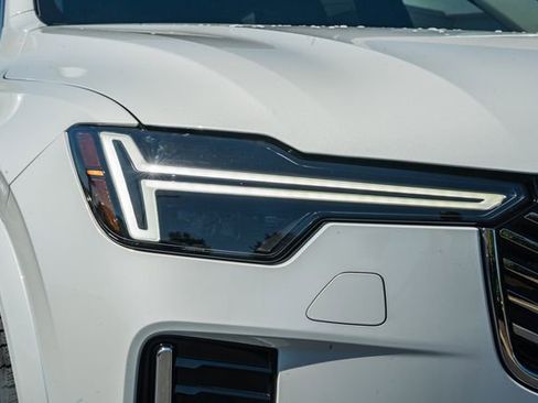 New 2026 Volvo XC90 T8 Ultra w/ Protection Package Premier AWD/4WD image 14