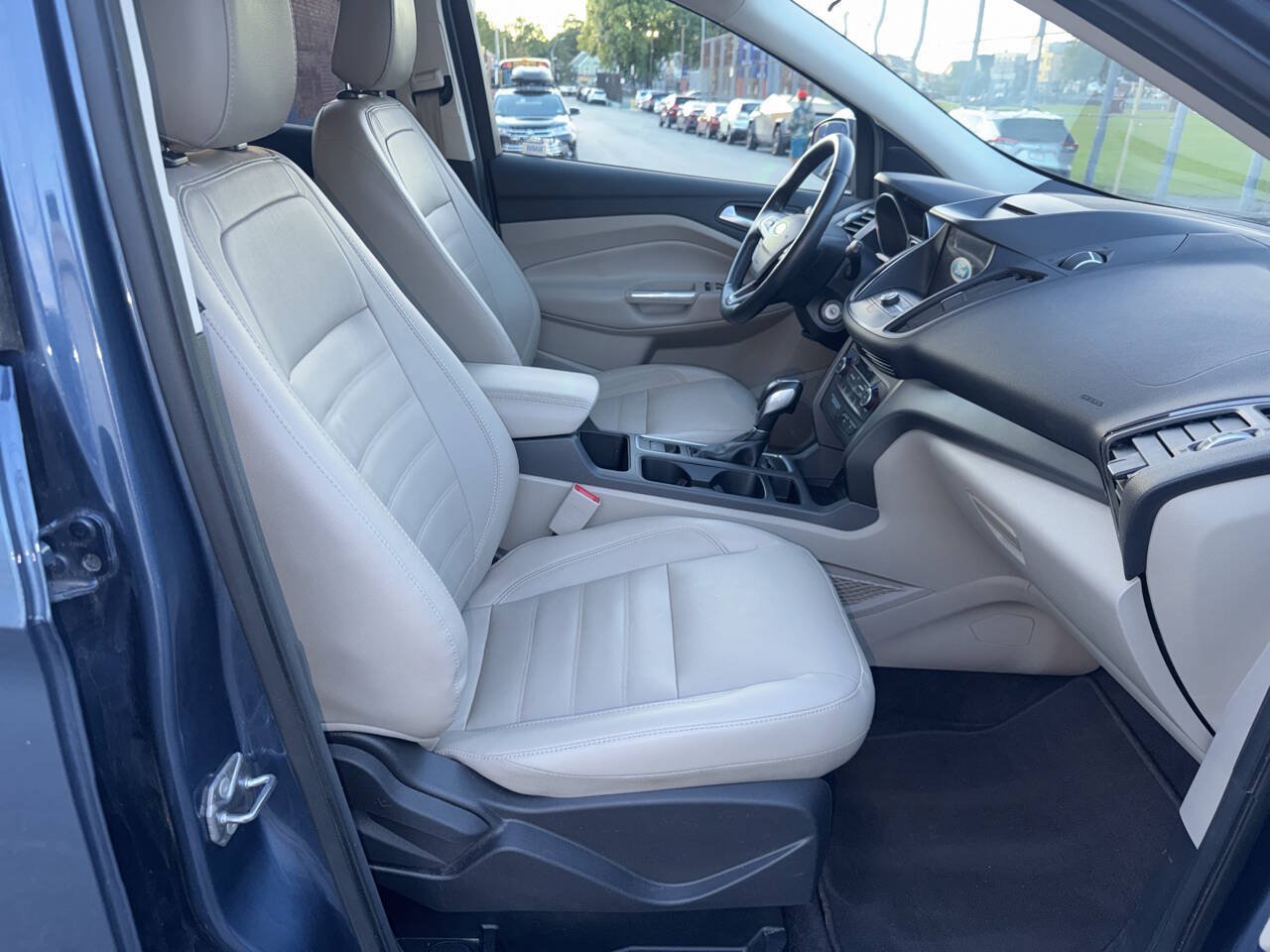 Used 2018 Ford Escape SEL FWD image 29