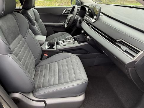 New 2026 Nissan Rogue SL AWD/4WD image 17