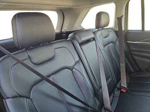 Used 2024 Jeep Grand Cherokee Limited 4xe image 17