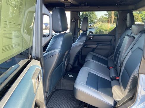 Used 2024 Ford Bronco Outer Banks AWD/4WD image 52
