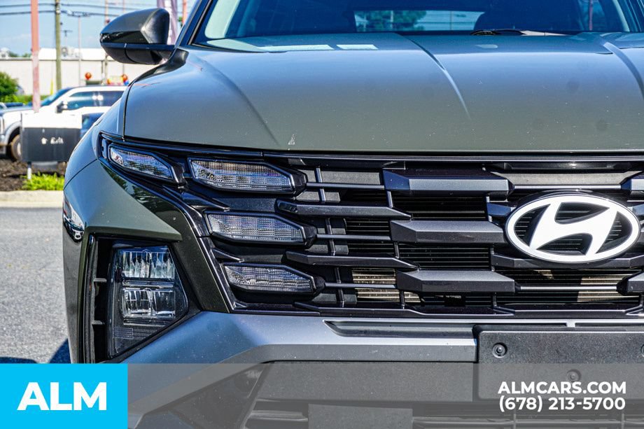 Used 2025 Hyundai Tucson SEL FWD image 11