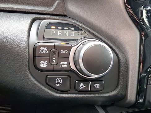 Certified 2022 RAM 1500 Big Horn image 12