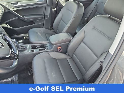 Used 2018 Volkswagen e-Golf SEL Premium w/ Driver Assistance Package FWD image 15
