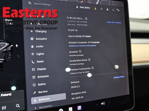 Used 2018 Tesla Model 3 Long Range image 16