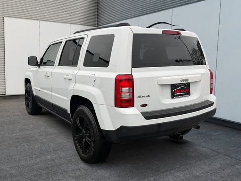 Used 2016 Jeep Patriot Sport w/ Power Value Group image 11