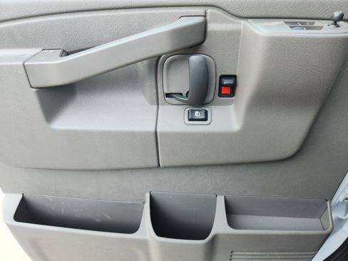 New 2025 Chevrolet Express 2500 Extended w/ Driver Convenience Package image 25