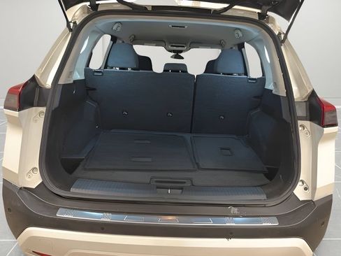 Used 2023 Nissan Rogue SV FWD image 20