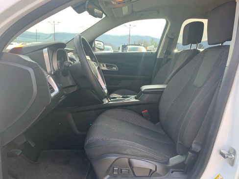 Used 2016 Chevrolet Equinox LT image 9