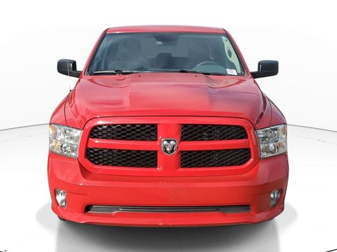 Used 2019 RAM 1500 Express image 2