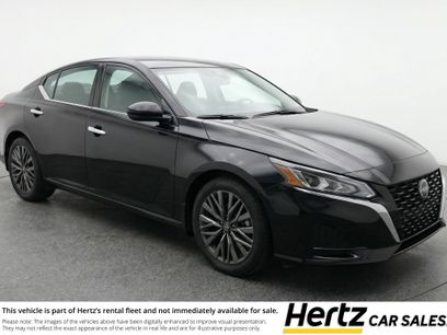 Used 2025 Nissan Altima 2.5 SV
