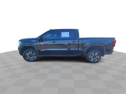 Certified 2022 GMC Sierra 1500 AT4 w/ AT4 Premium Package image 5