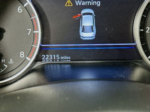 Used 2025 Nissan Altima 2.5 SV FWD image 19
