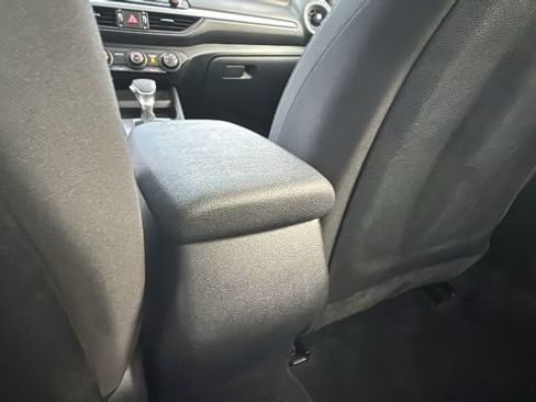 Used 2024 Kia Forte LXS image 23