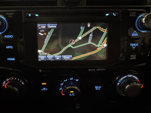 Used 2018 Toyota 4Runner TRD Off-Road Premium image 29