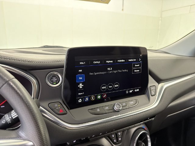 Certified 2025 Chevrolet Blazer LT w/ Convenience Package FWD image 24