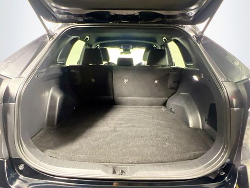 Used 2023 Toyota RAV4 SE image 34