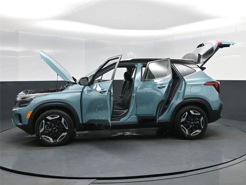 New 2026 Kia Seltos SX image 39