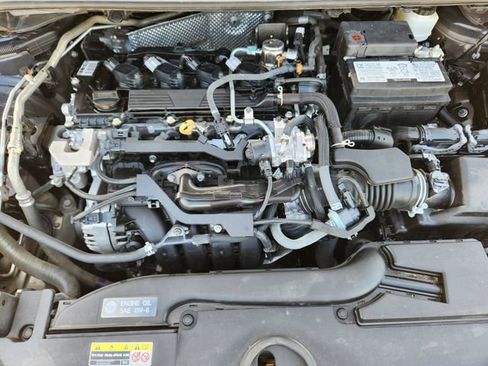Used 2024 Toyota Corolla LE FWD image 30