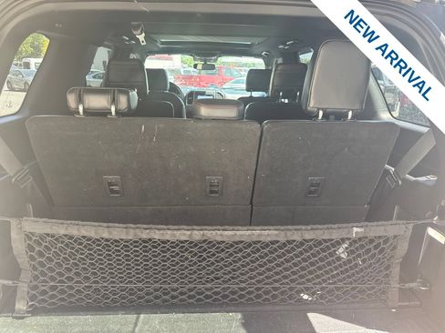 Used 2019 Ford Expedition Limited w/ Equipment Group 303A AWD/4WD image 14