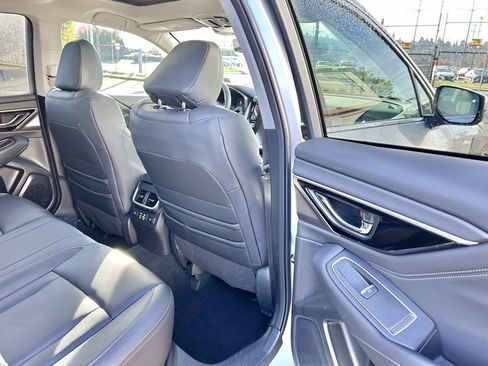 Used 2023 Subaru Outback Touring image 13