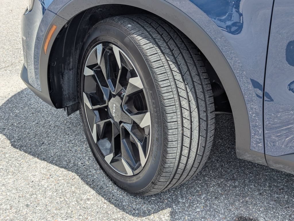 Certified 2026 Kia Sorento SX FWD image 40