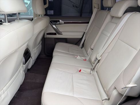 Used 2017 Lexus GX 460 460 image 5