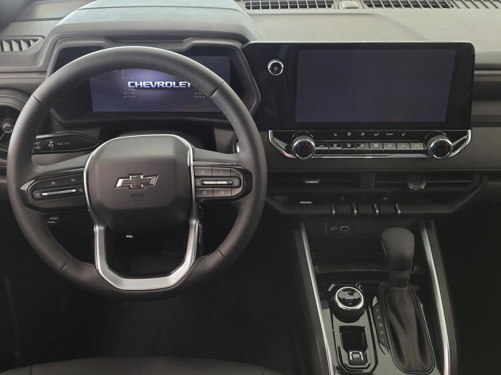 New 2026 Chevrolet Colorado Trail Boss w/ Midnight Edition AWD/4WD image 10