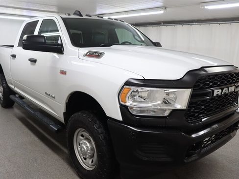 Used 2022 RAM 2500 Tradesman AWD/4WD image 1