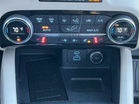 Used 2021 Ford Escape SEL w/ Technology Package image 22