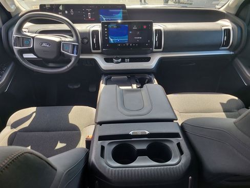 Certified 2025 Ford Expedition Active RWD image 14