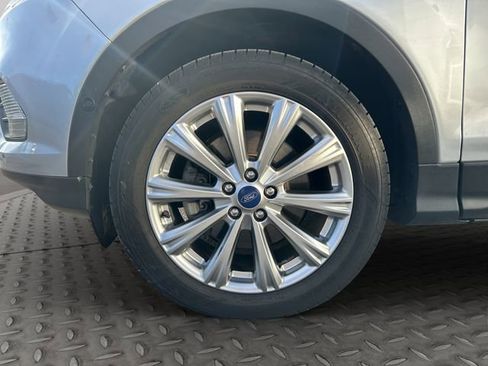 Used 2018 Ford Escape Titanium image 25