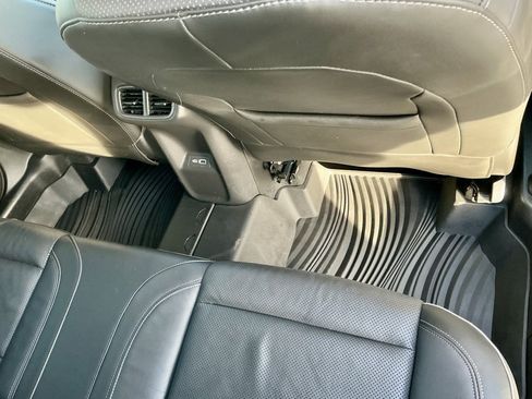 Used 2021 Buick Envision Essence w/ Sport Touring Package image 26