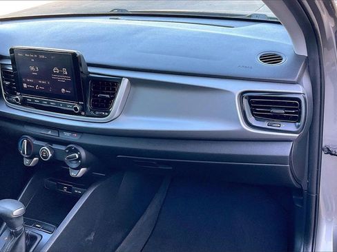 Certified 2021 Kia Rio S image 16