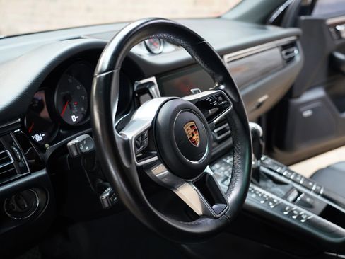 Used 2019 Porsche Macan S image 43