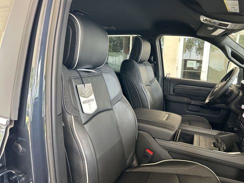 New 2025 RAM 2500 Limited image 28