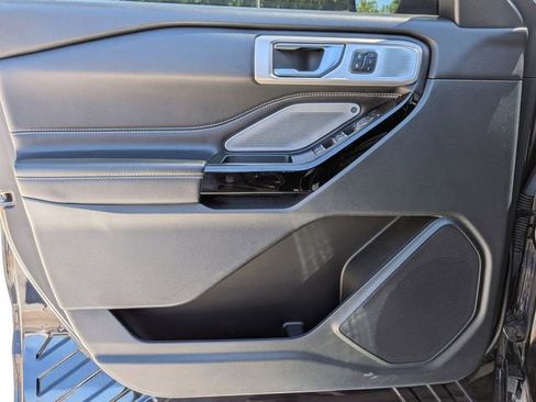 Used 2021 Ford Explorer ST w/ Equipment Group 401A image 10