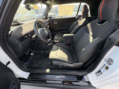 New 2026 MINI Cooper S image 9