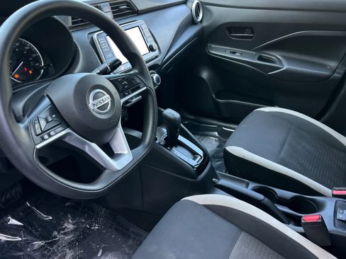 Used 2021 Nissan Versa S image 12