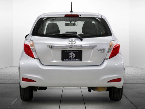 Used 2014 Toyota Yaris LE image 9