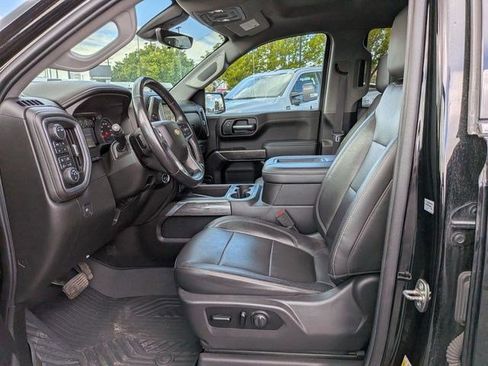 Used 2020 Chevrolet Silverado 1500 LTZ AWD/4WD image 30