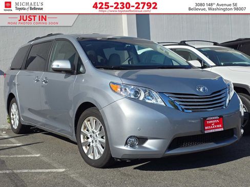 Used 2014 Toyota Sienna Limited w/ Limited Premium Package AWD/4WD image 1