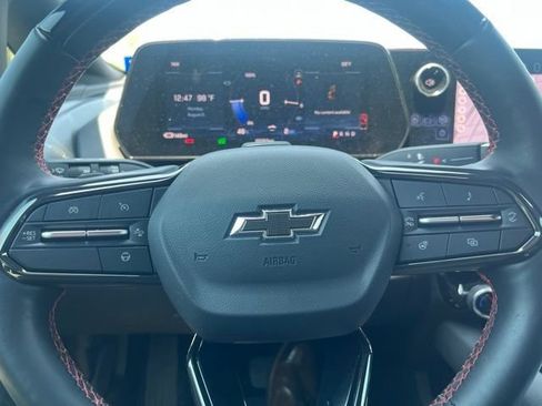 Used 2024 Chevrolet Equinox EV RS FWD image 16