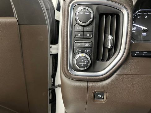 Used 2021 GMC Sierra 1500 Denali w/ Denali Ultimate Package image 30