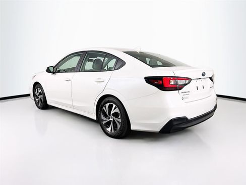 Used 2025 Subaru Legacy Premium image 5